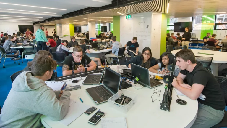 Monash University Share Student